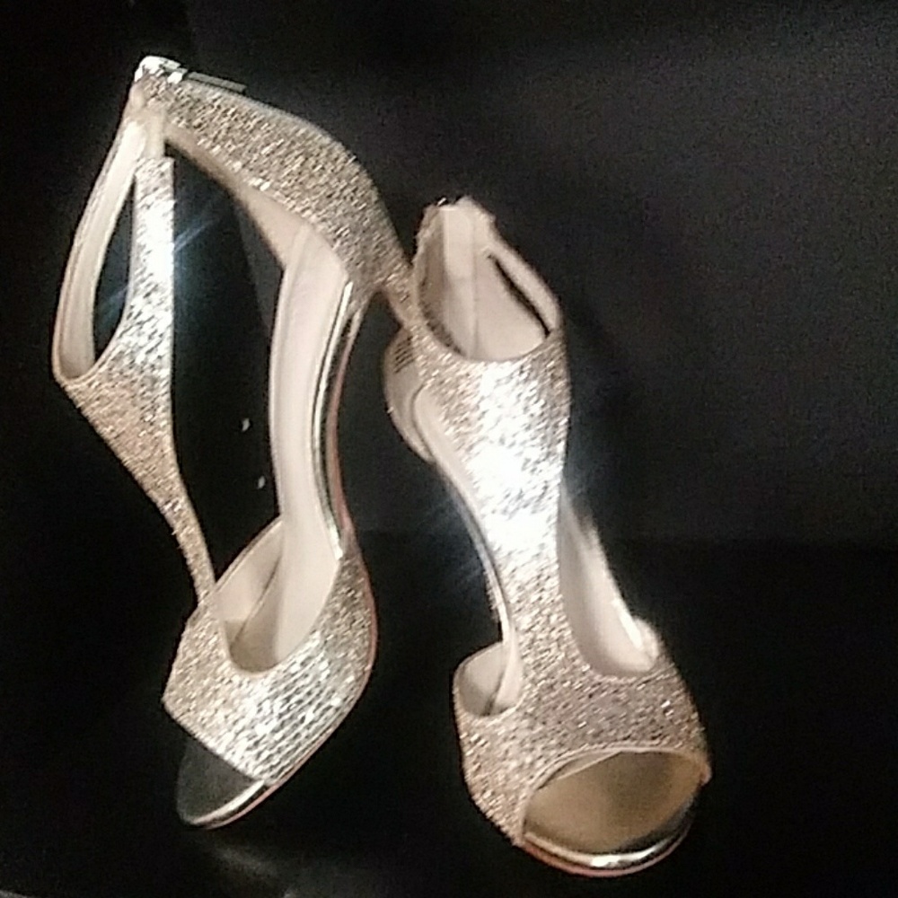 Elegant heels